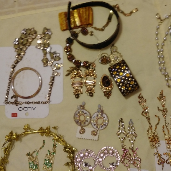 15 idols fancy luxury fashion upscale jewlary - Picture 1 of 1